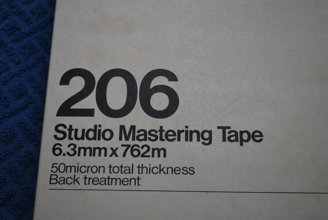 オープンリールデッキ用206Scotchテープ未使用品の出品です。