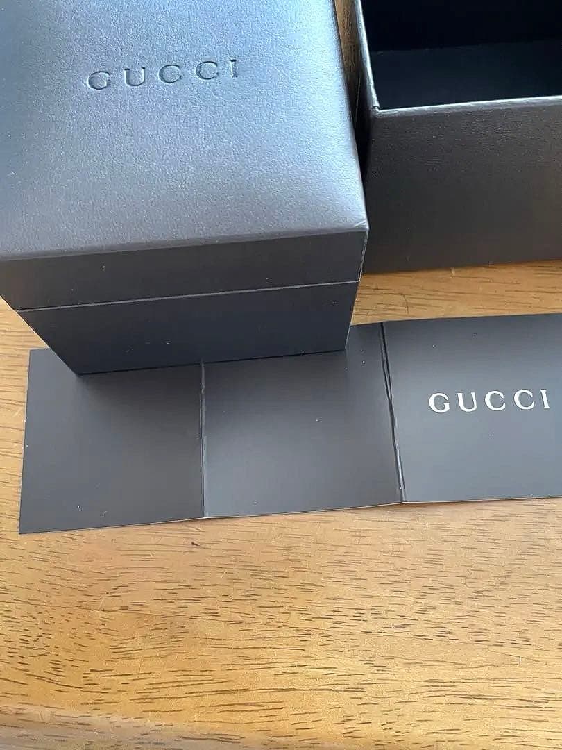 G U C C I アイコンリングダイヤモンド６Ｐ K１８W G １４