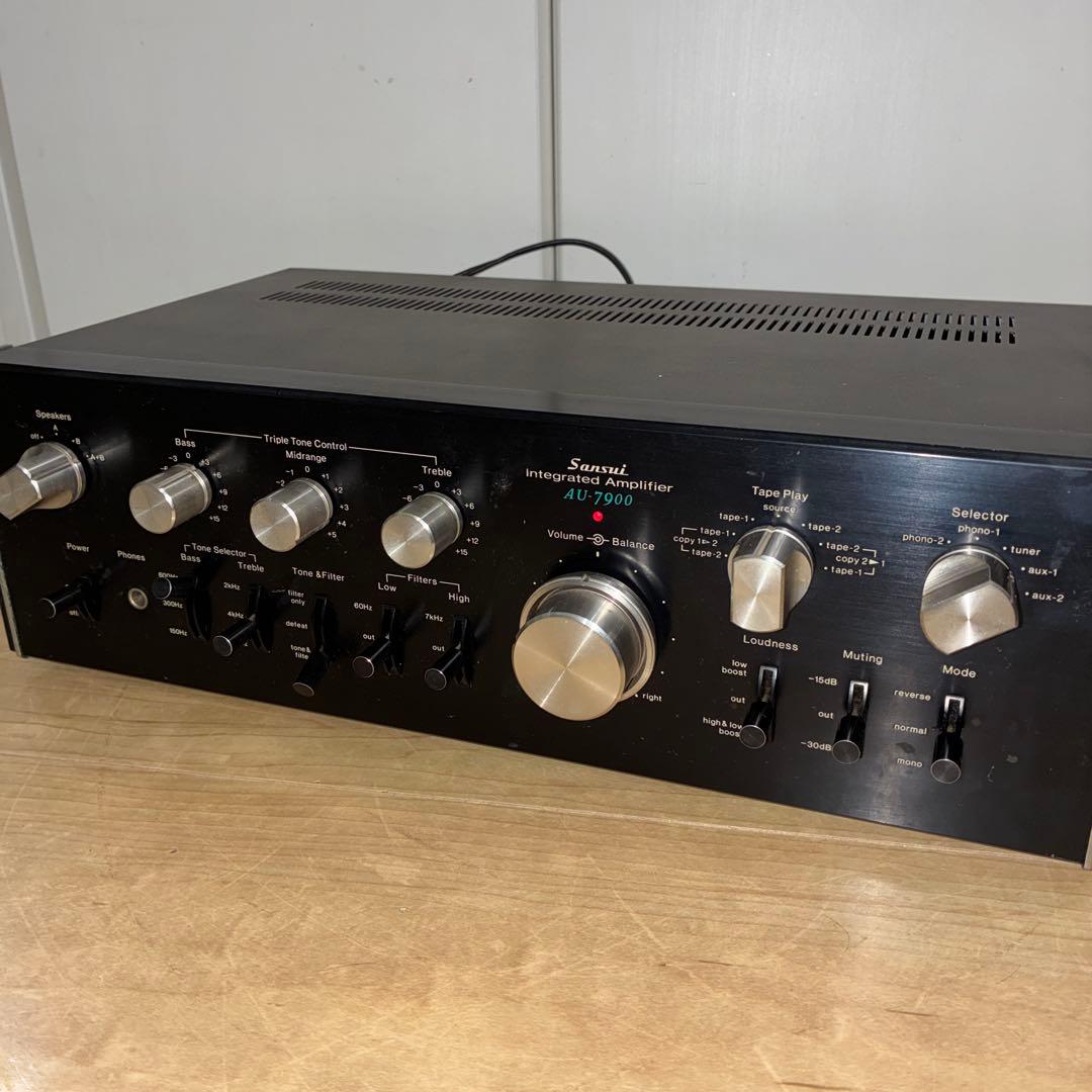 Sansui 高級アンプAU-7900 プリメインアンプ　名機　希少動作品！！
