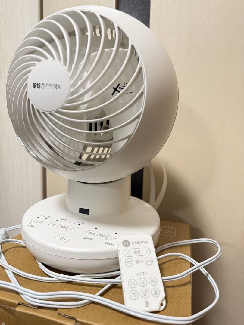 【未使用近い】IRIS OHYAMA サーキュレーターアイ　DC silent