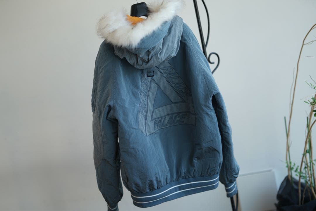 palace skateboard P-3B PARKA ダウン ジャケット
