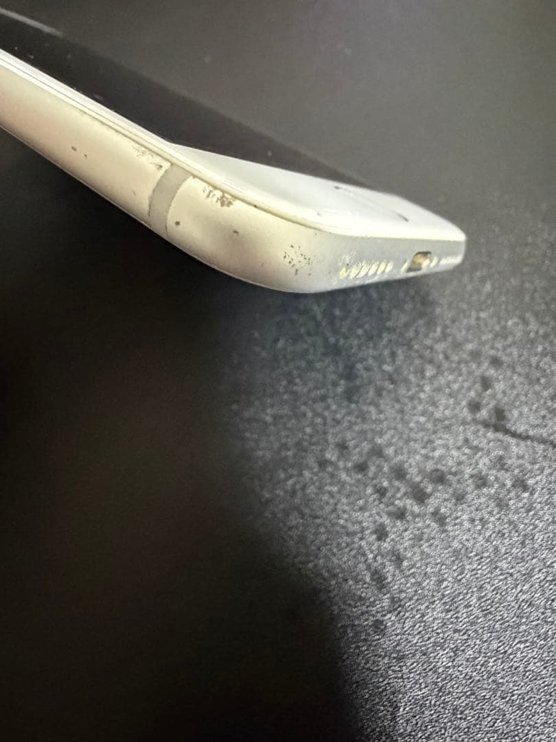 iPhone8 ホワイト 本体