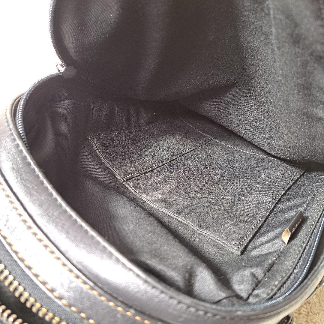 【極美品】コーチCOACHボディバッグ　ショルダーバッグ　レザー本革　ブラック