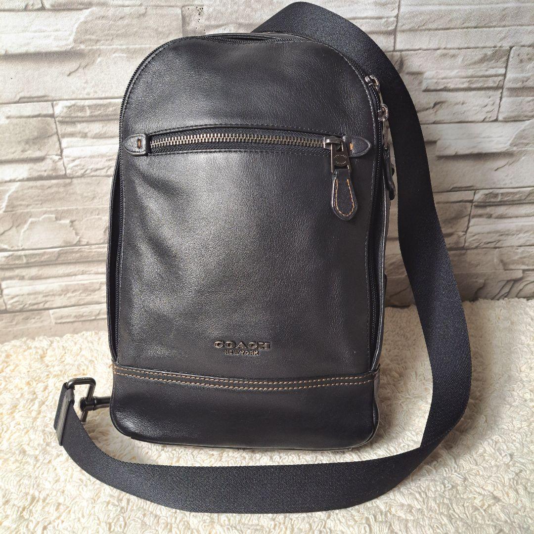 【極美品】コーチCOACHボディバッグ　ショルダーバッグ　レザー本革　ブラック