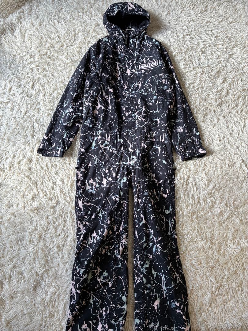 美品 BURTON ANALOG スノーボードウェア つなぎ ペイント柄