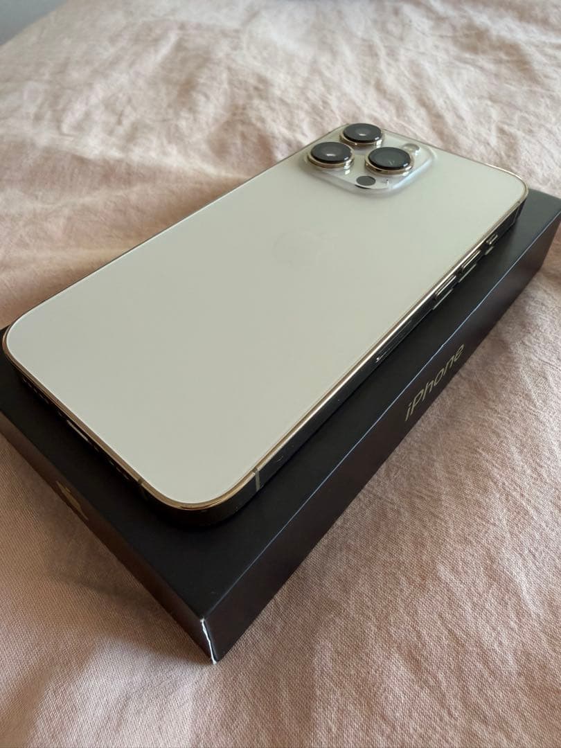 iPhone 13 Pro 256gb SIMフリーさらに値下げしました