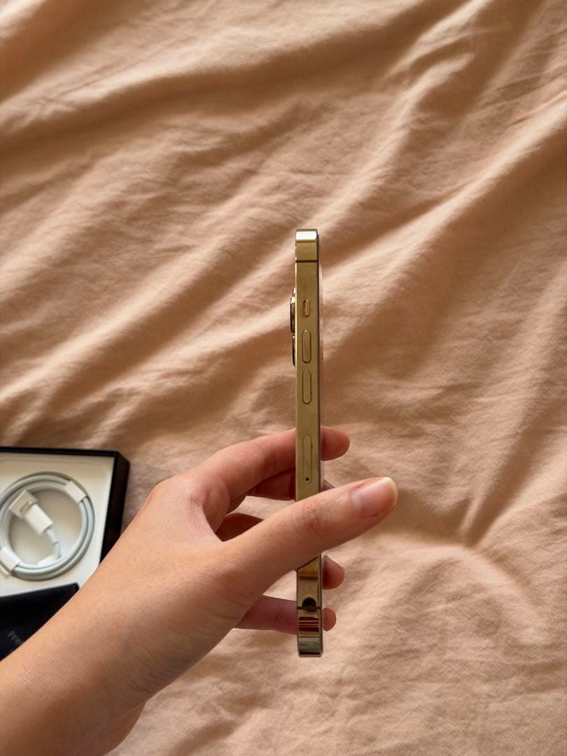 iPhone 13 Pro 256gb SIMフリーさらに値下げしました