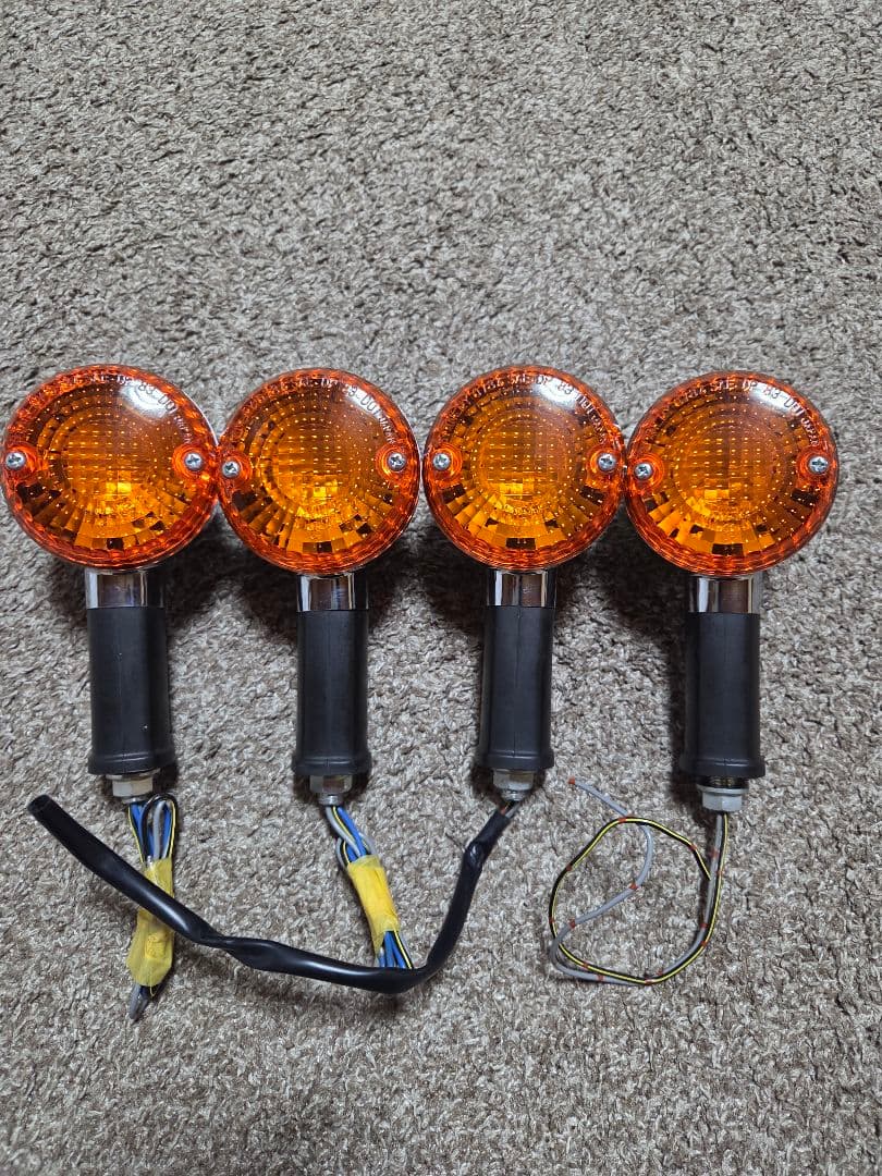 カワサキ純正　フロントリアウィンカー　 ゼファーχ