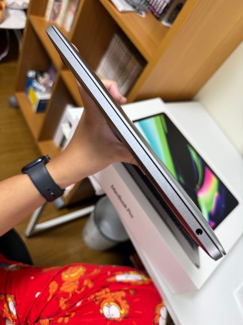 MacBook本体 Apple MacBook Pro 13-inch M1 8GB 256GB