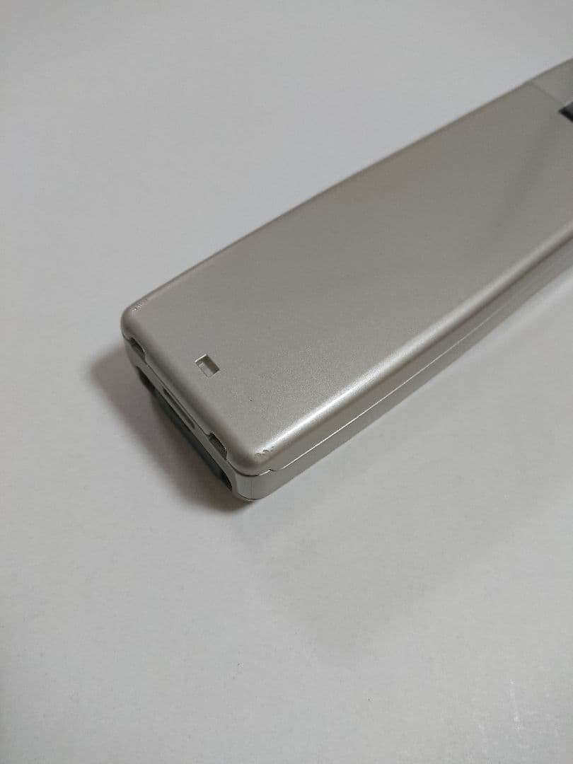 【平成レトロ】ドコモガラケー ドコモP101 シャンパンゴールド 予備パーツ付き