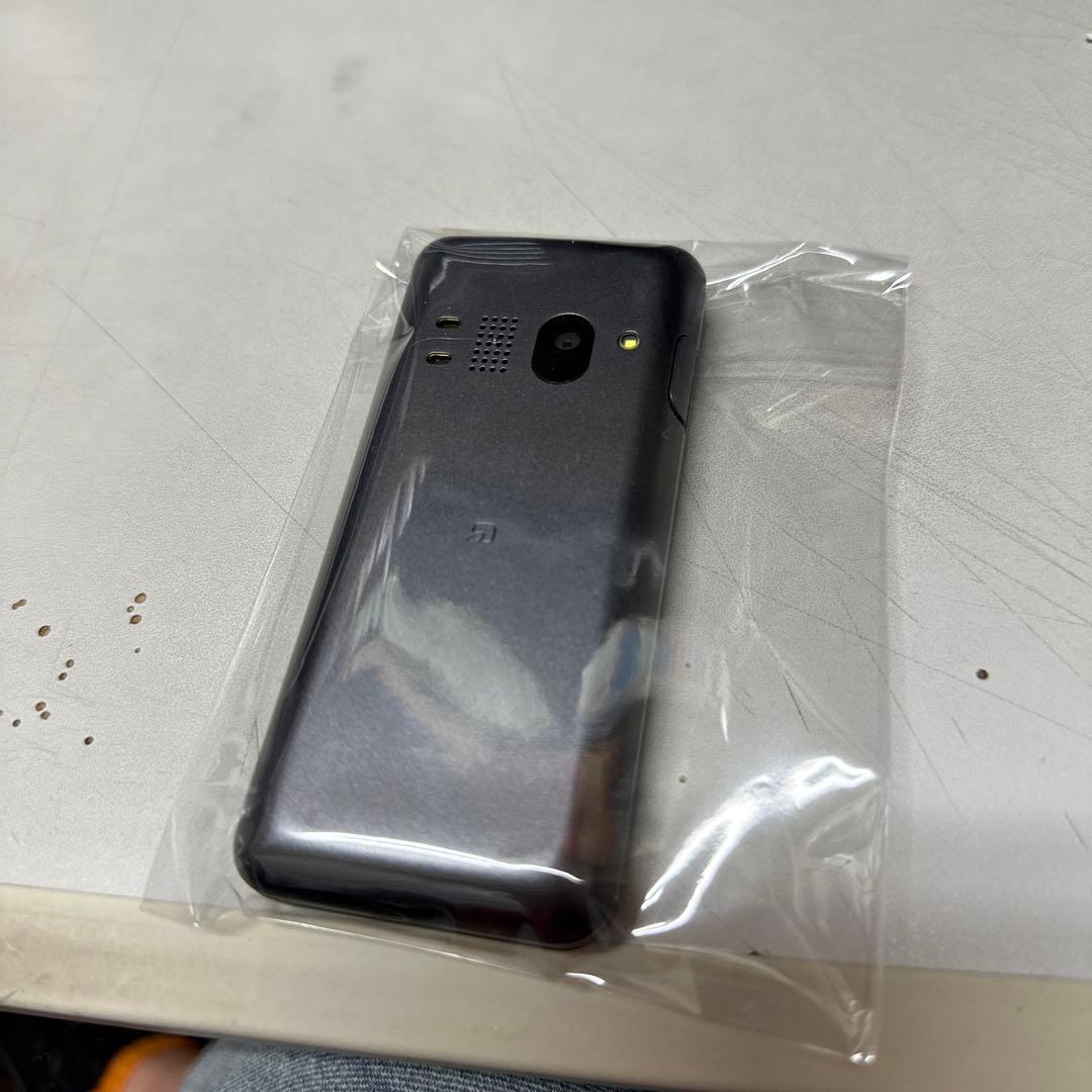 AUケータイ本体のみ