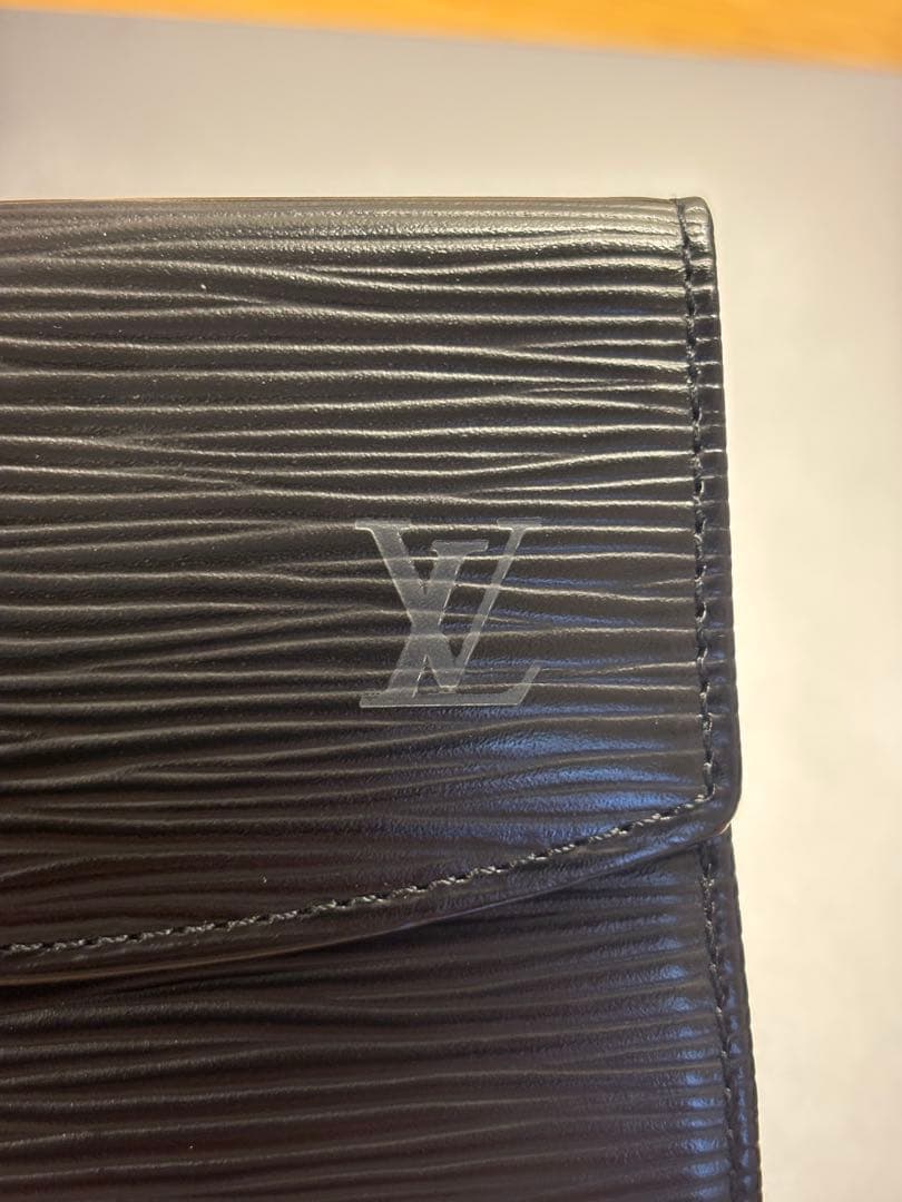 【極美品】ルイヴィトン エピ ケース ポルトモネサーンプル 黒 男女兼用