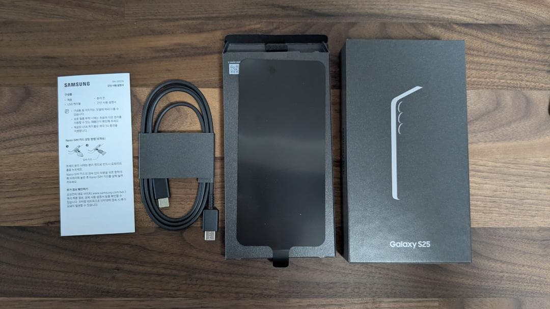 Galaxy S25 256GB ミント 美品