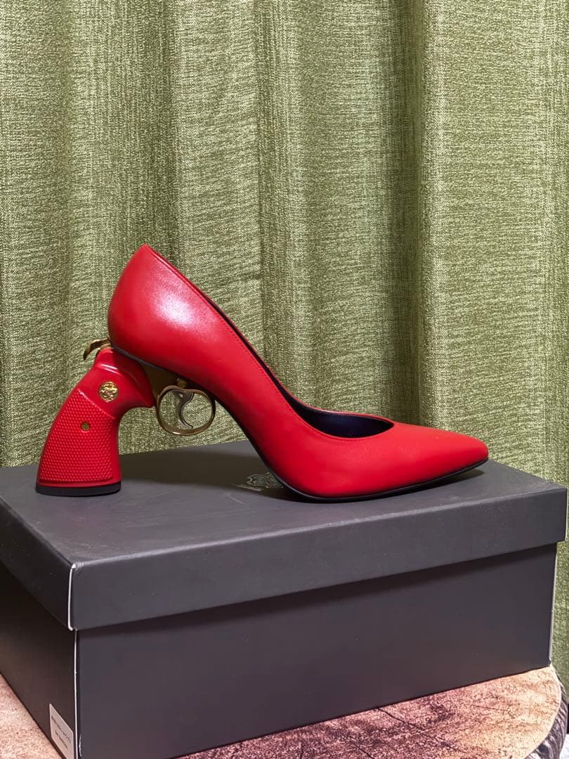 q*w様 24.5㎝ 【 ha|za|ma 】 弾き鉄となるヒールパンプス