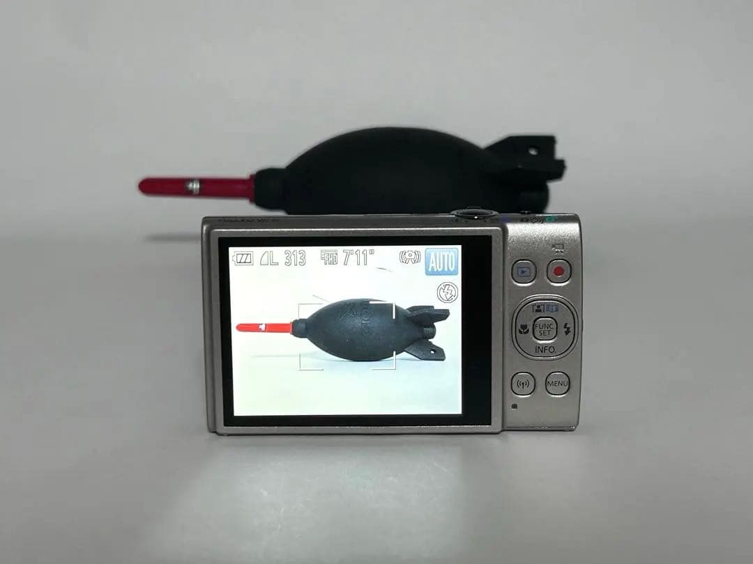 [SDカード付き・動作確認済み]Canon IXY 650 シルバー