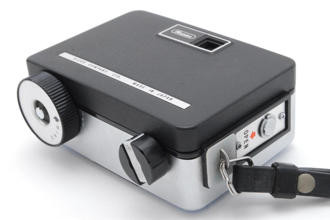 【激レア 美品】 リコー RICOH AUTO HALF E 25mm F2.5