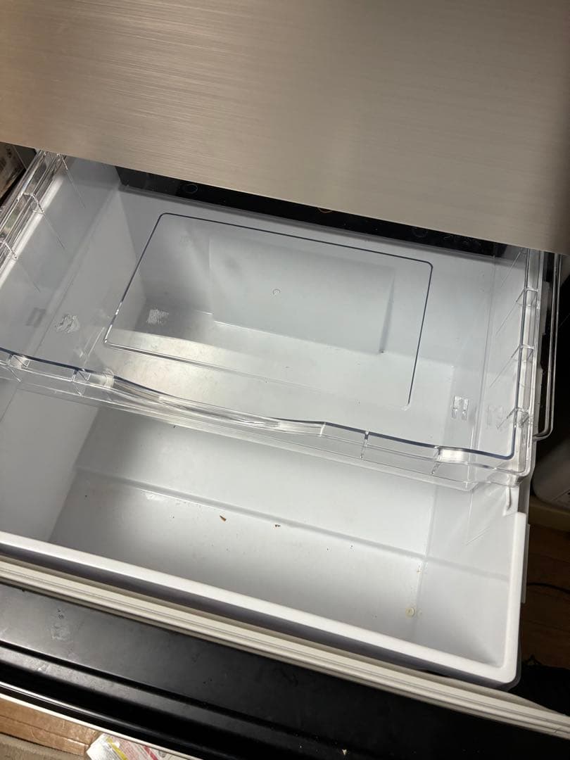 日立　冷蔵庫　315L　右開き　3ドア　幅54cm　R-V32V　N