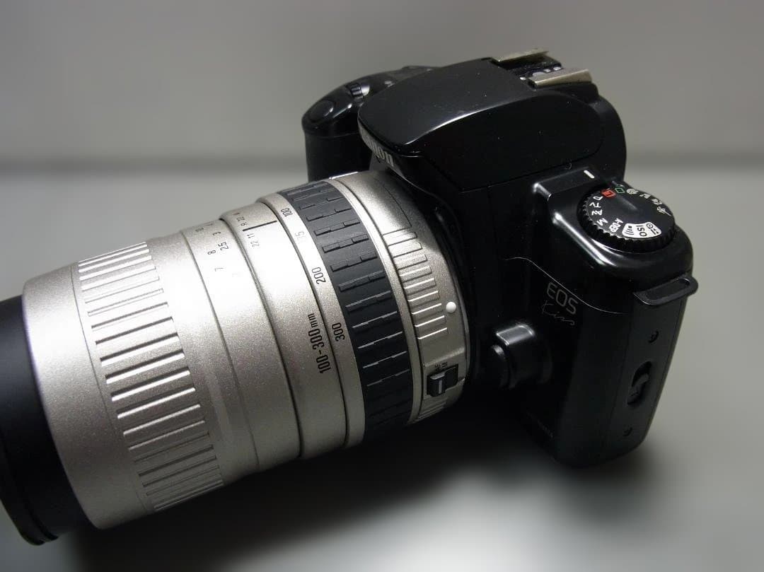 124 キャノンCanon EOS kiss フィルム一眼レフカメラ 送料込み