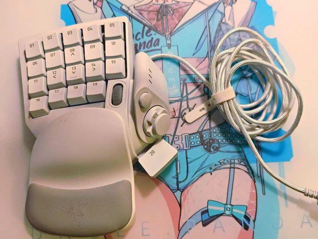 Razer Tartarus pro ホワイトキーパッド