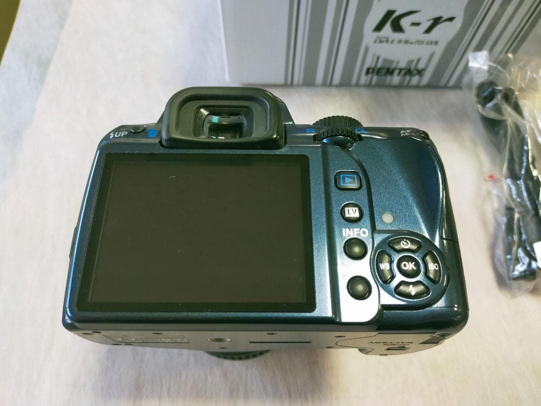 Droopy 77様用　PENTAX K-r デジタル一眼レフカメラ
