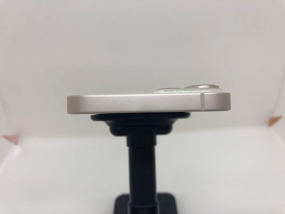 Apple iPhone 14 スターライト