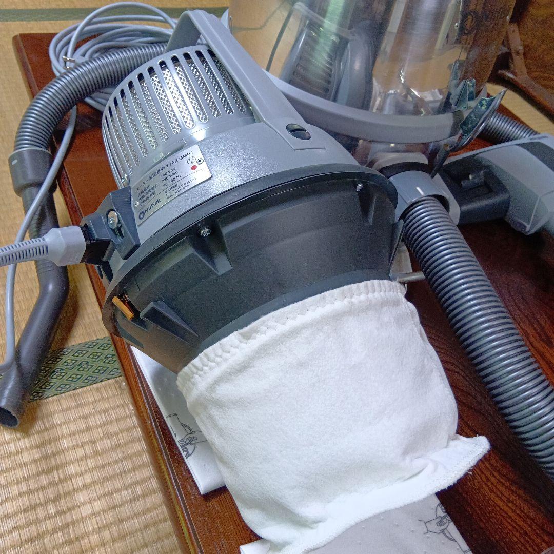 アスベスト真空掃除機　ニルフィスクGM80P　HEPA　ペーパーバッグ50枚付き