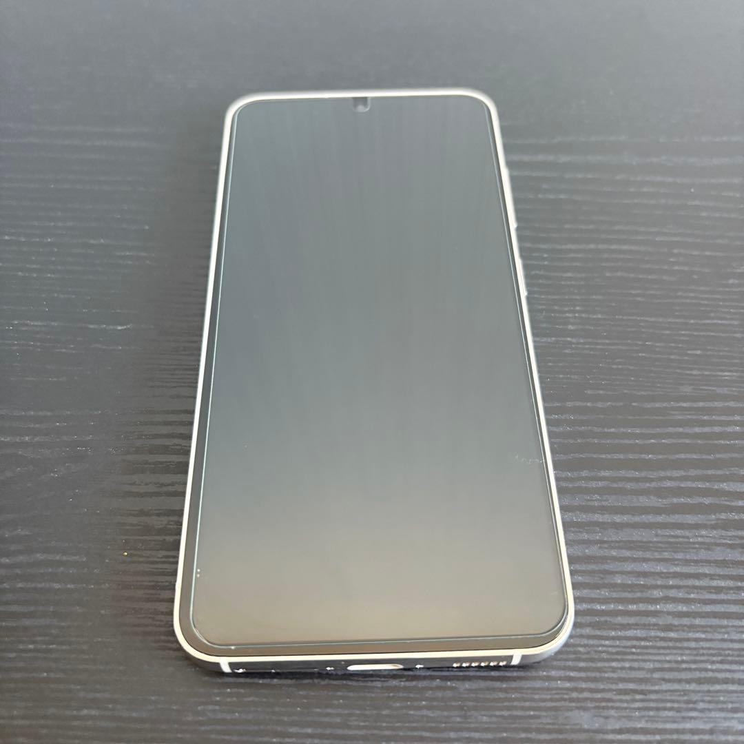 Samsung GALAXY S23 （ドコモSC-51D）クリーム　※オマケ付