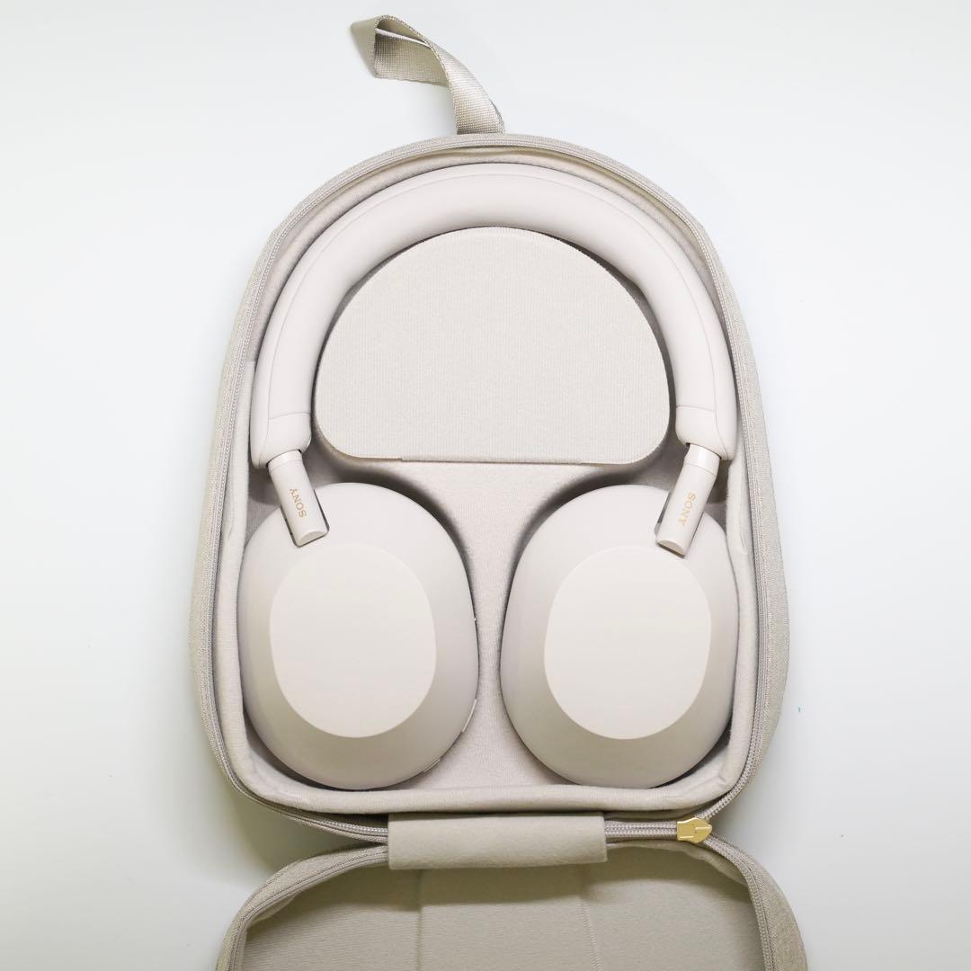 【ほぼ新品】SONY WH-1000XM5 プラチナシルバー