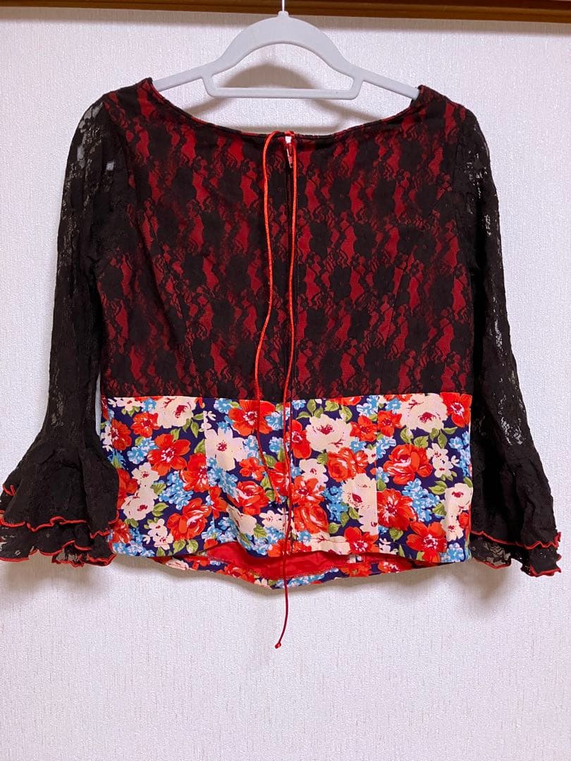 ソニアジョーンズ　フラメンコブラウス