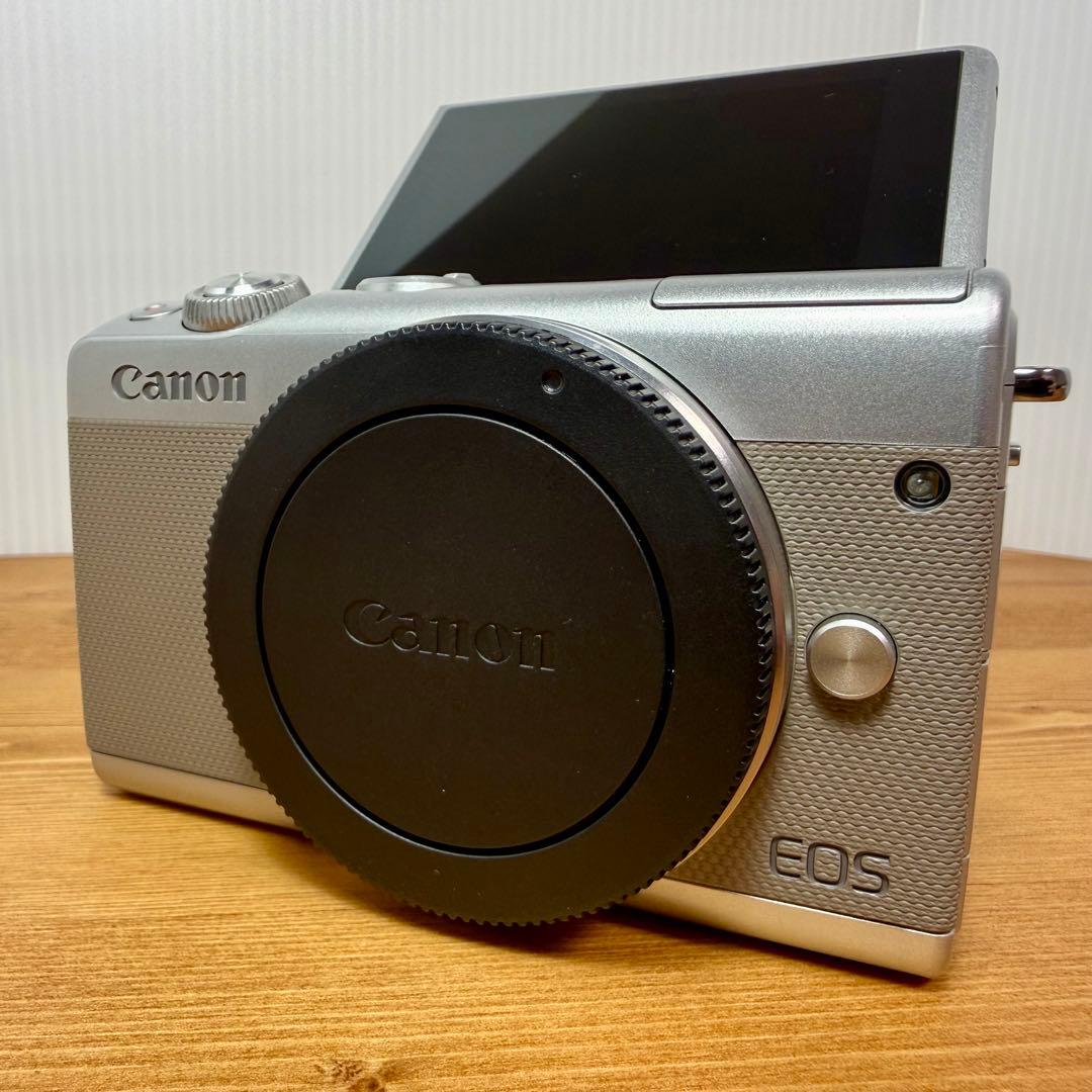 Canon EOS M100 EF-M15-45 レンズキット バッテリー×2個