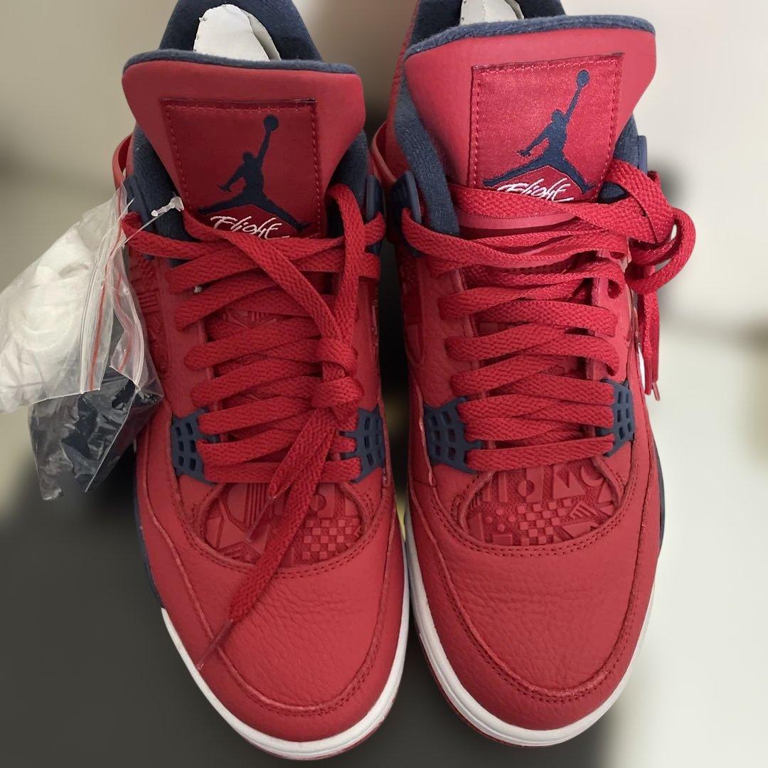 AIR JORDAN 4 RETRO SE ジムレッド28.5cm