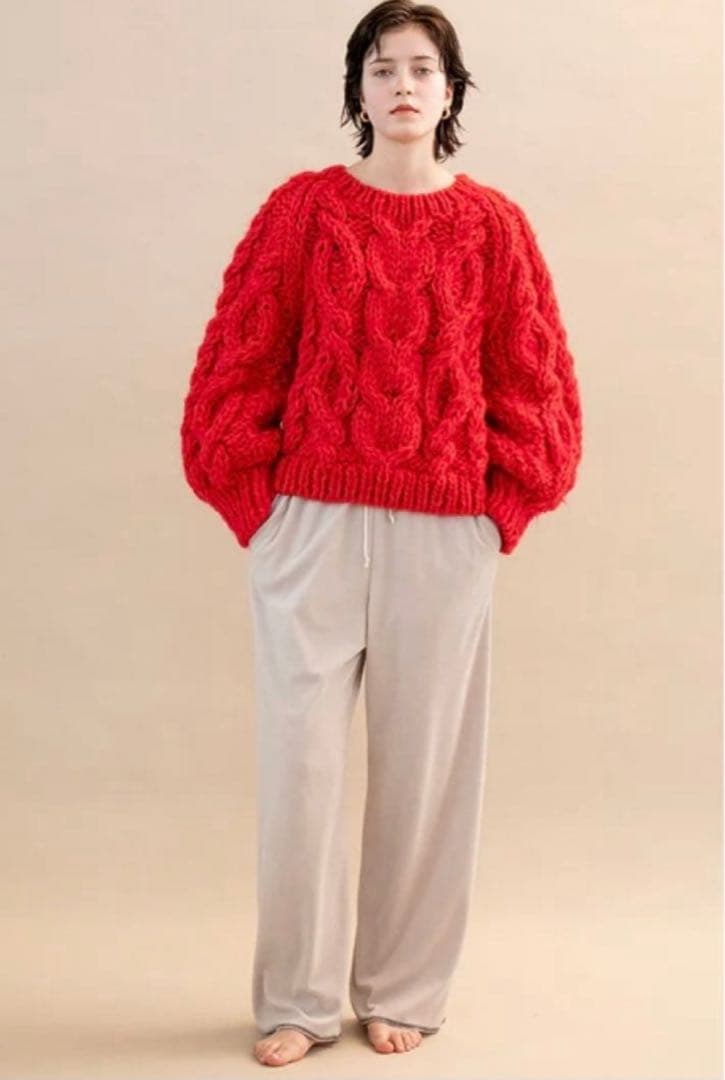 早い者勝ち！タグ付き新品未使用KiiRaハンドメイドケーブルニット赤