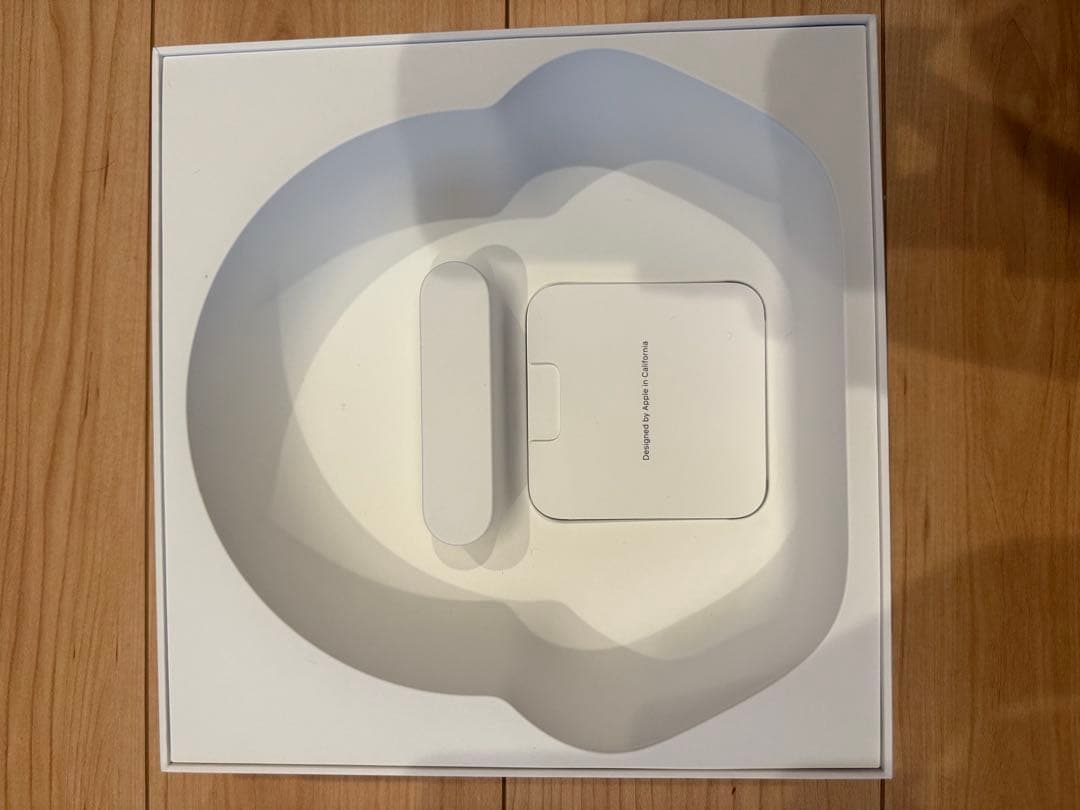 ヘッドホン Apple AirPod MAX