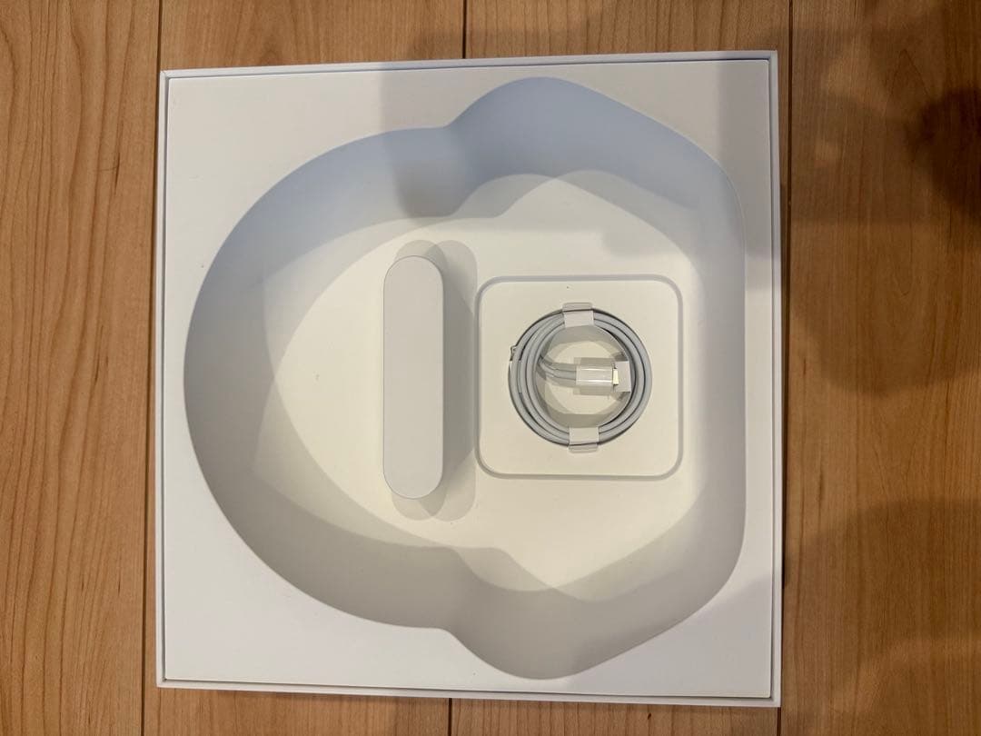 ヘッドホン Apple AirPod MAX