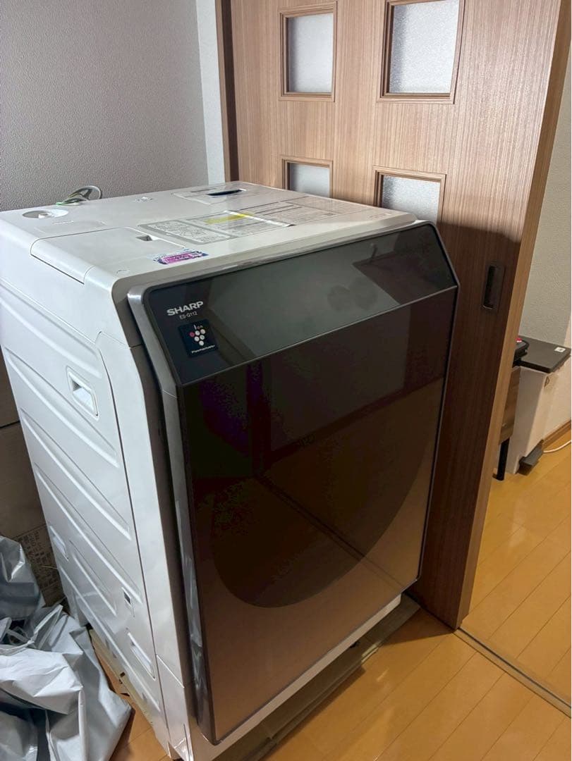 (ともち)SHARP ドラム式洗濯機 本体