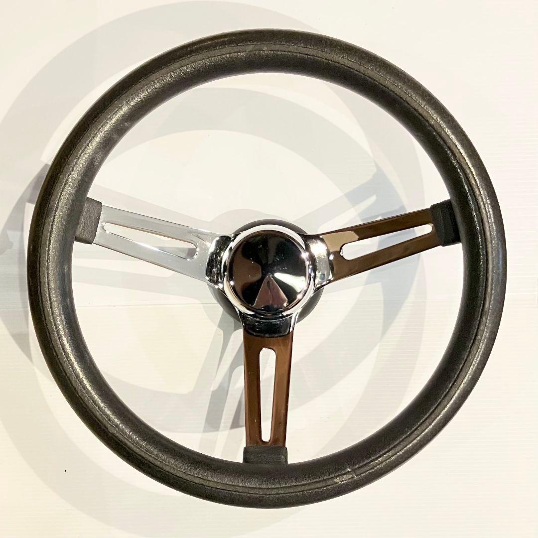 グラント クラシック ブラック 34Φ ステアリング ホイール　クラウンのボス付