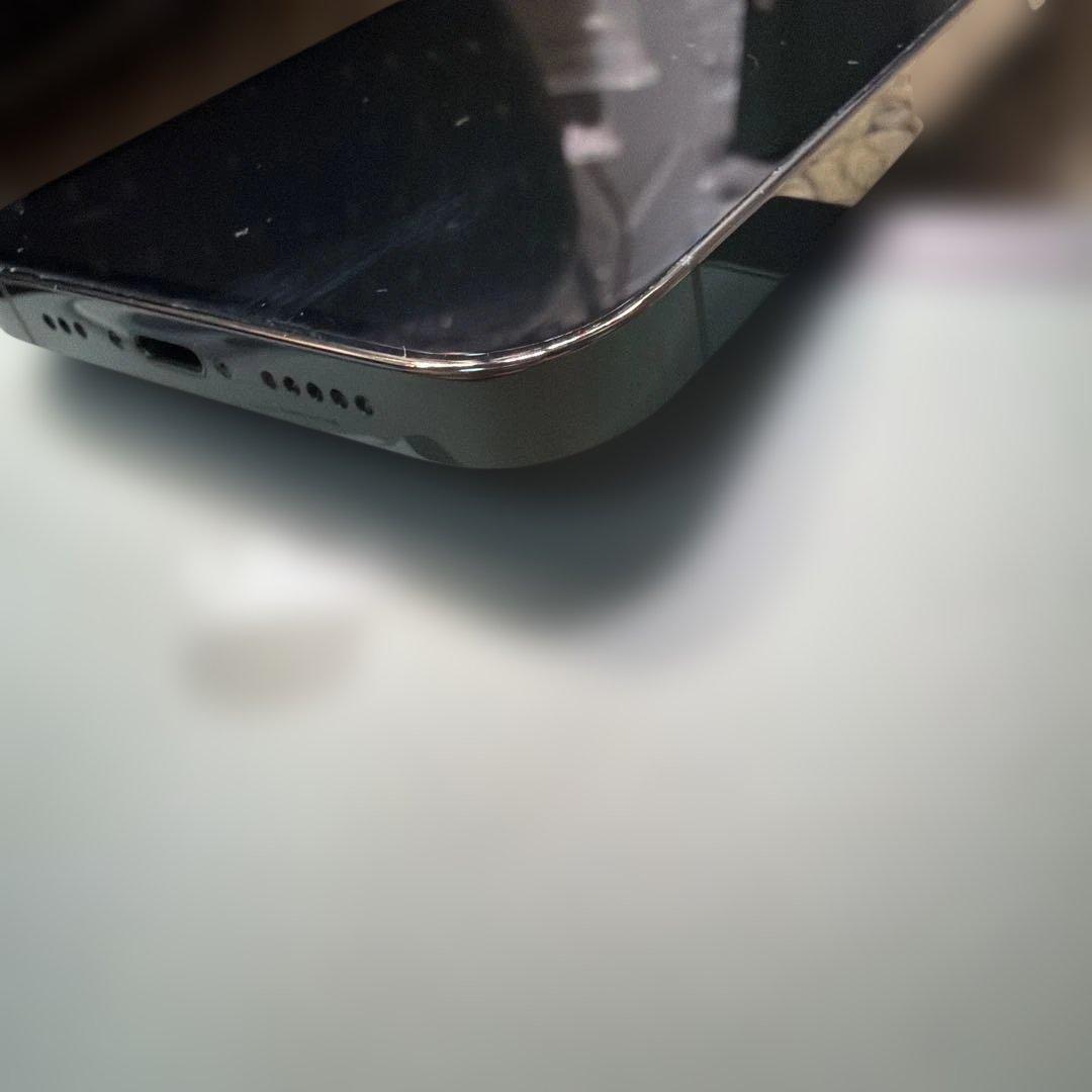 【美品】Apple iPhone13 Pro 256GB アルパイングリーン本体