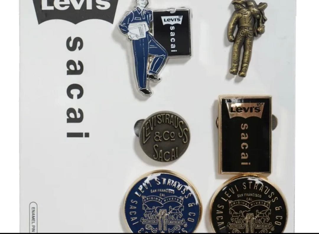 アクセサリー sacai x LEVI'S Pins (Set of 6) \"Gold\"