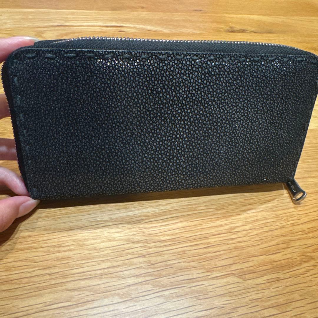 GARDENS L.E.D. エイ革 長財布