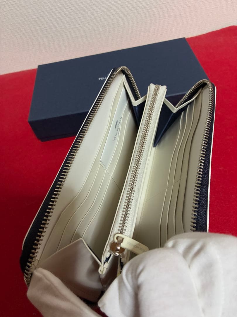 【新品】ペッレモルビダ　PELLE MORBIDA バルカ　ジップウォレット