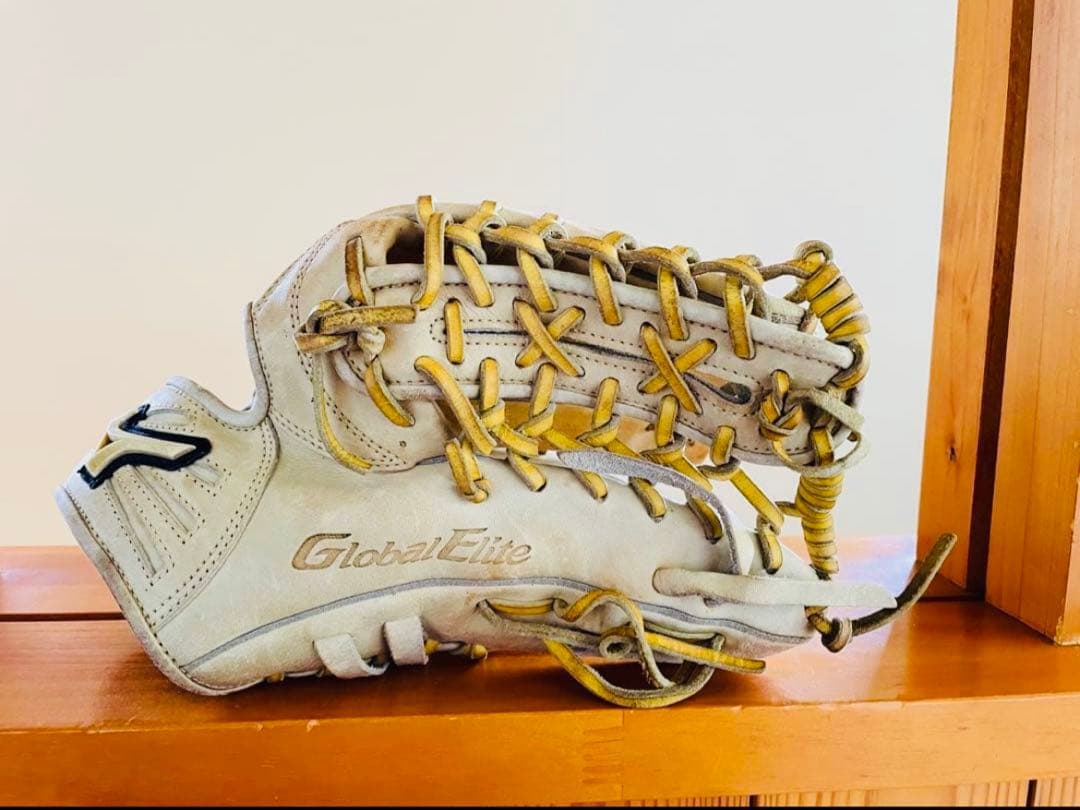 Mizuno Global Elite 硬式グローブ