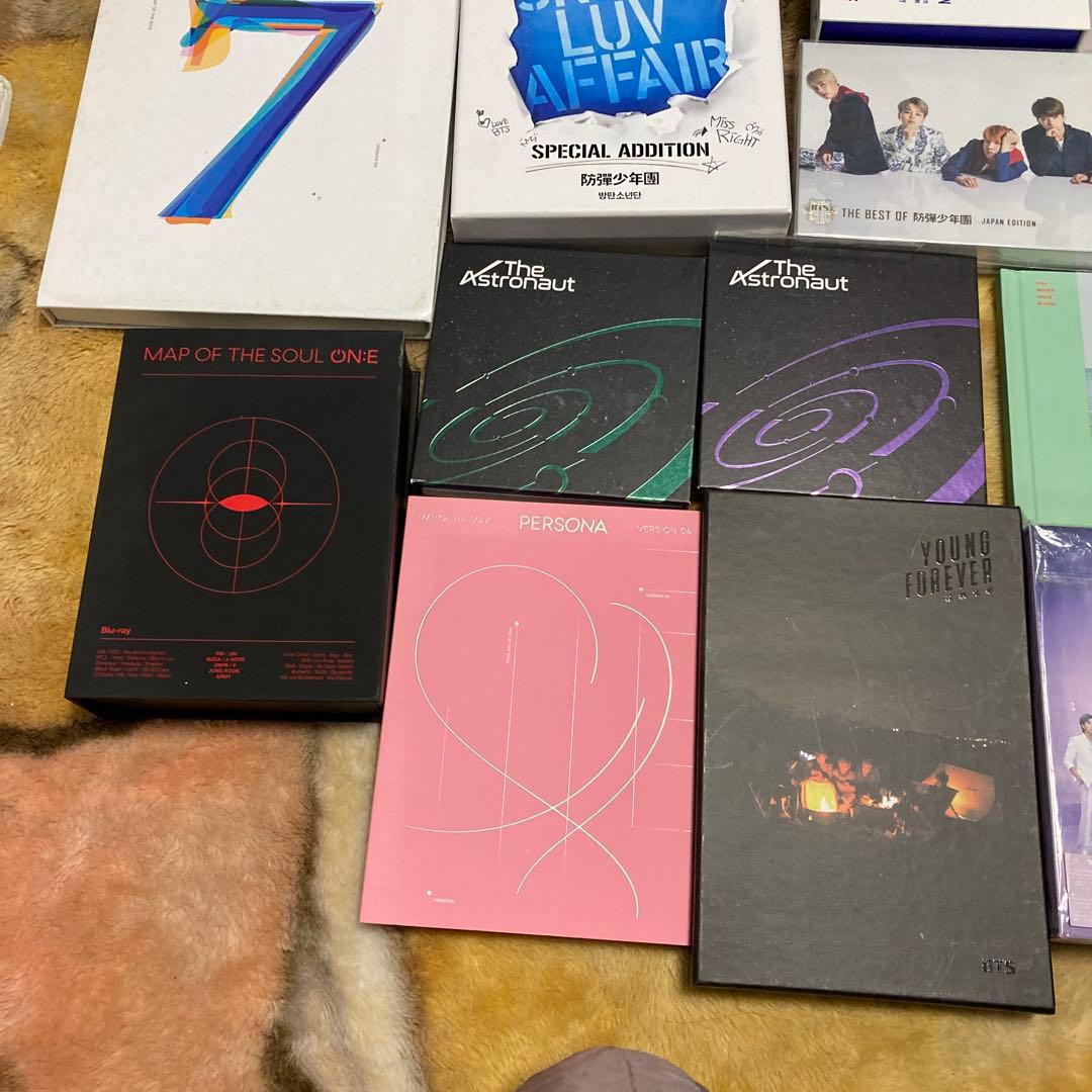 BTS アルバム 、グッズ全てセット1-5の写真
