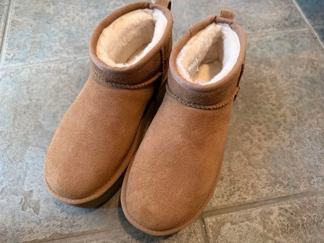 UGG W Classic Ultra Mini Platform ウルトラミニ