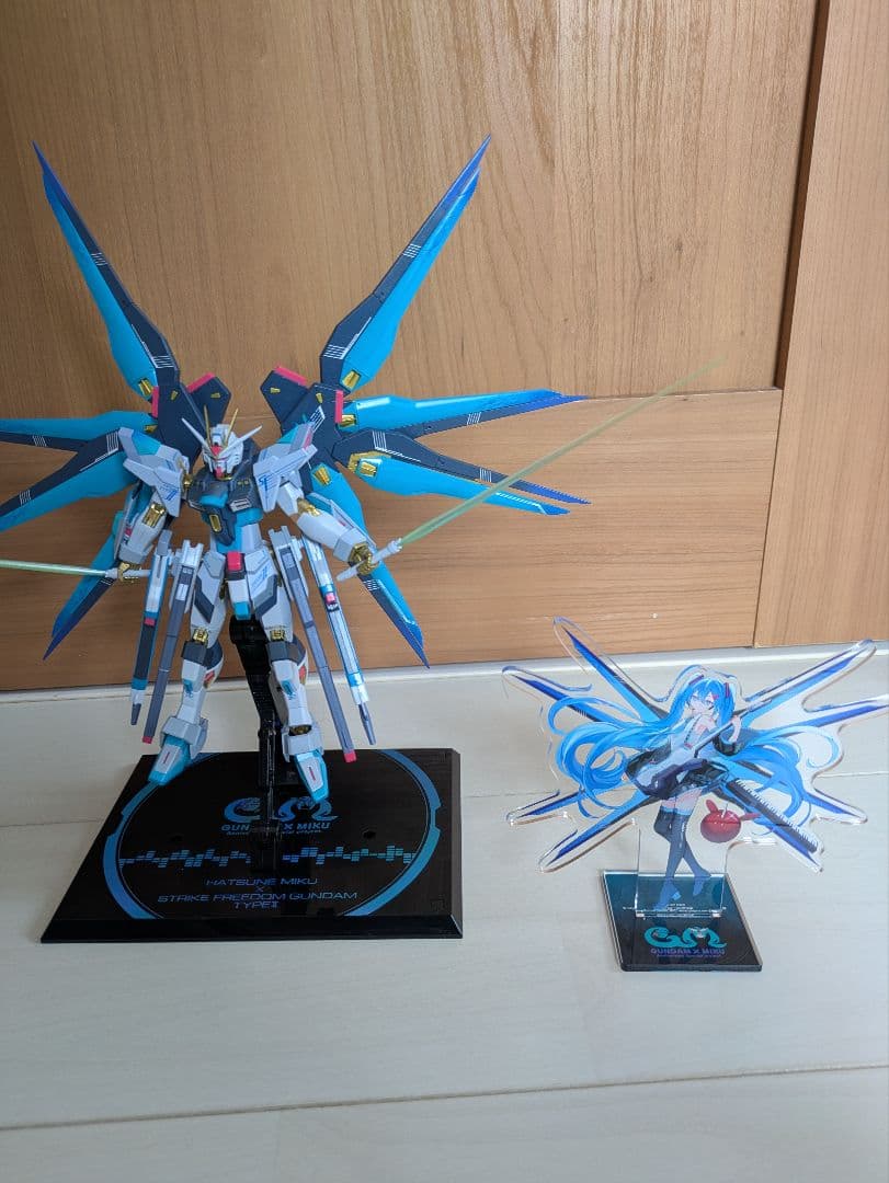 開封済L ROBOT魂 ストライクフリーダムガンダム 初音ミク Ver.