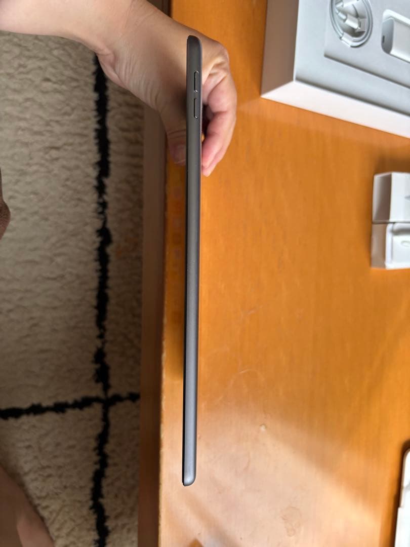 Apple 第9世代iPad スペースグレー 、第1世代アップルペンシル付