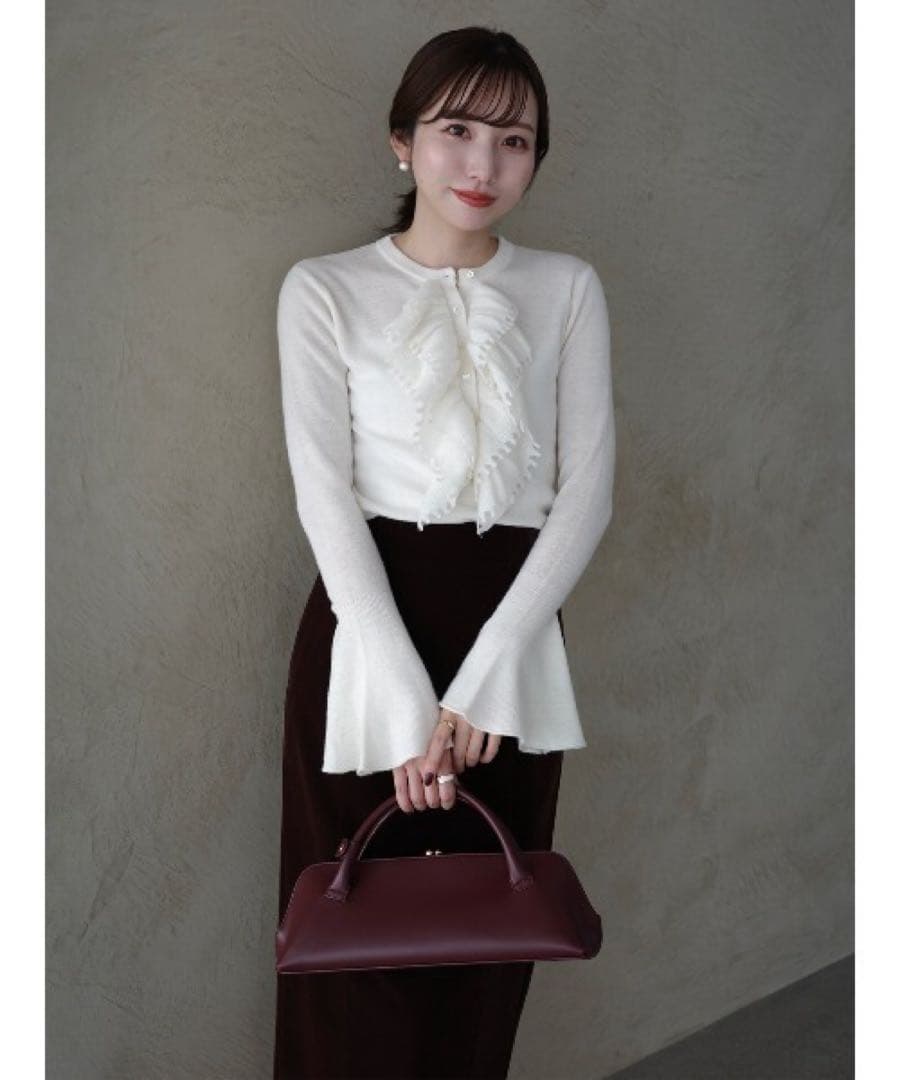 anuans カスケードフリルニットトップス アイボリー