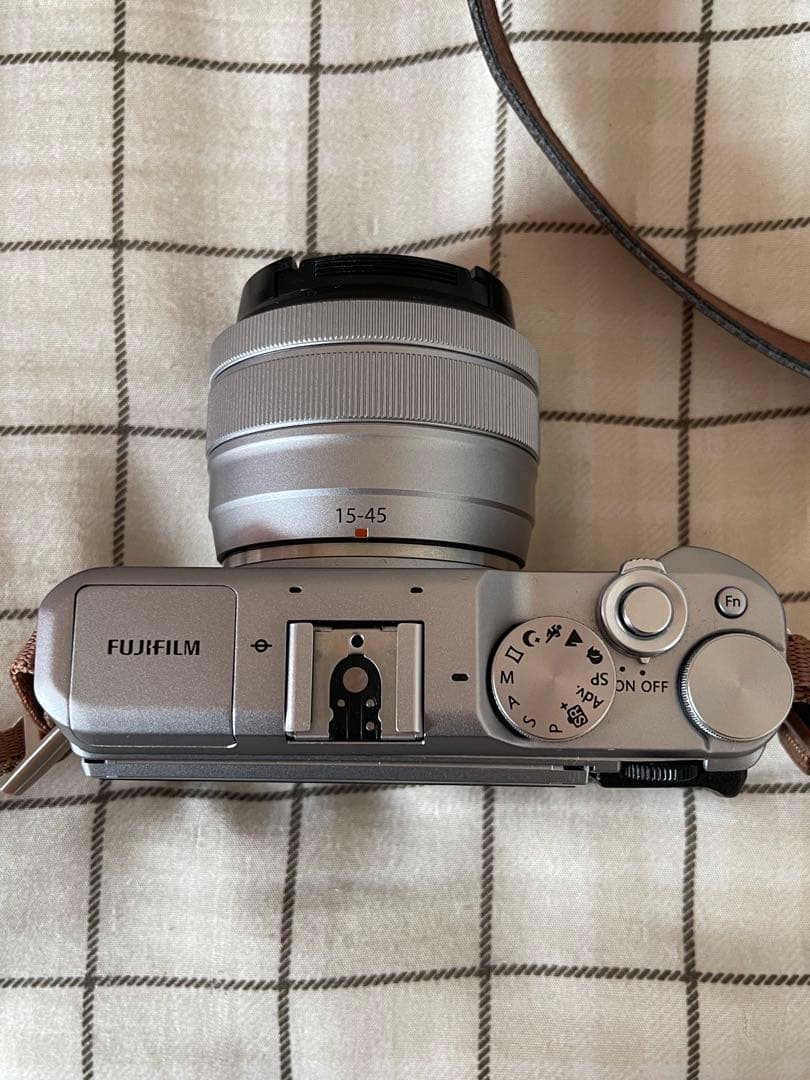 FUJIFILM XA5 デジタルカメラ 15-45mmレンズ付き