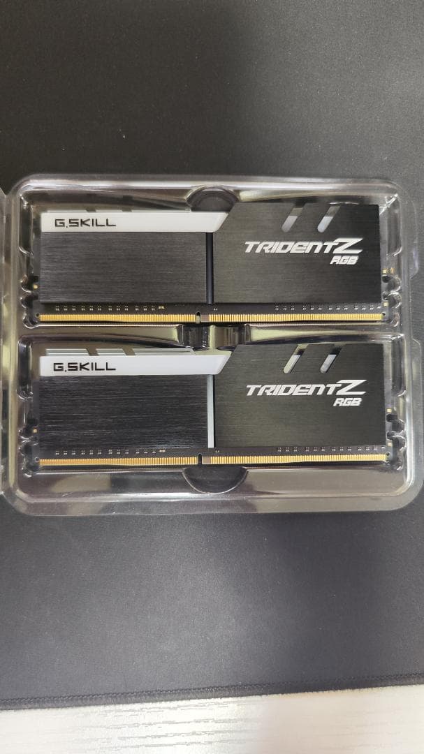 ラ*ン様 G.SKILL TRIDENT Z RGB DDR4-3600 16G