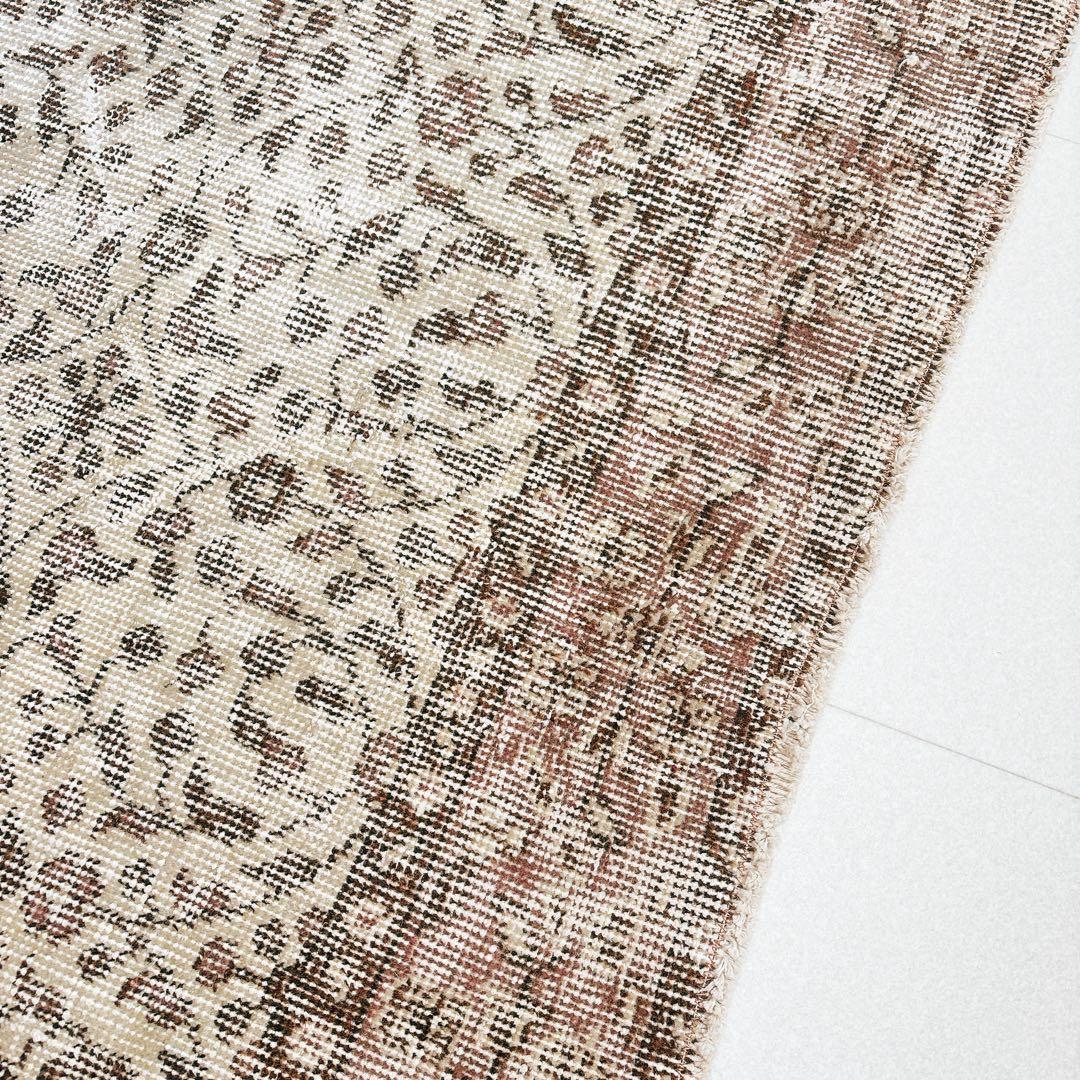 UT　トルコ ヴィンテージラグ ブラウン系