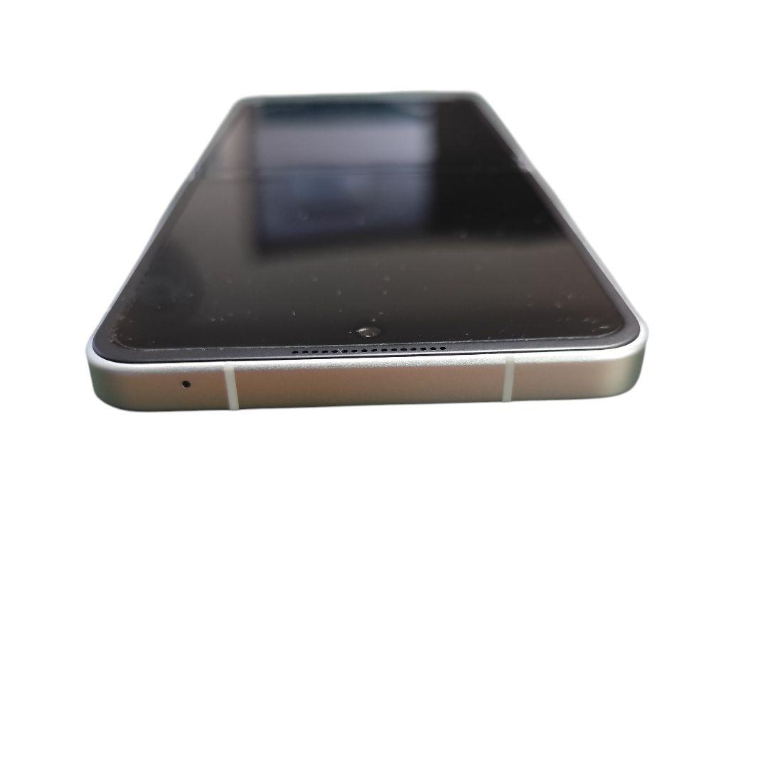 【極美品 送料無料】リベロフリップ Libero Flip ワイモバイル 白